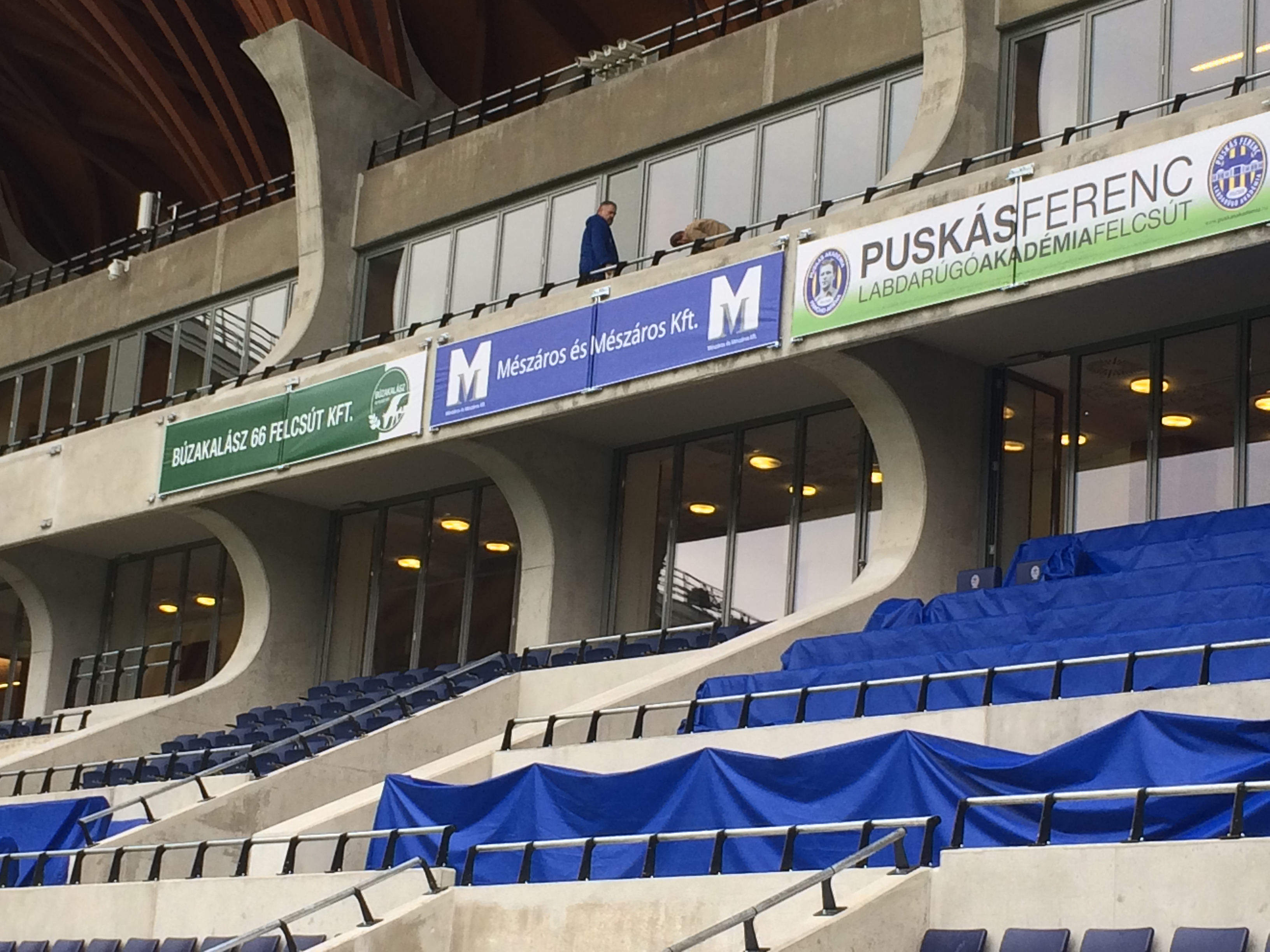 Illustration for article titled Sosem látott fotók I. Orbán Ramszesz felcsúti piramisából