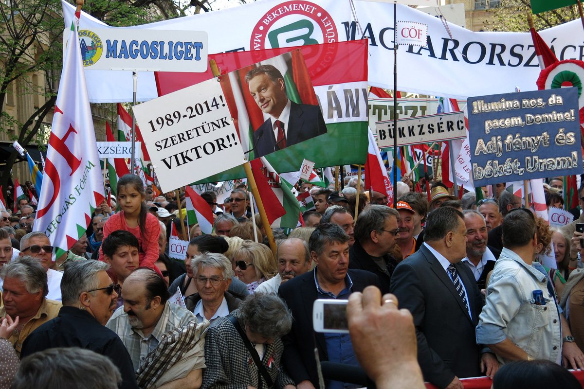 Illustration for article titled Orbán: Ennek a választásnak mi vagyunk az esélyesei (Percről percre)