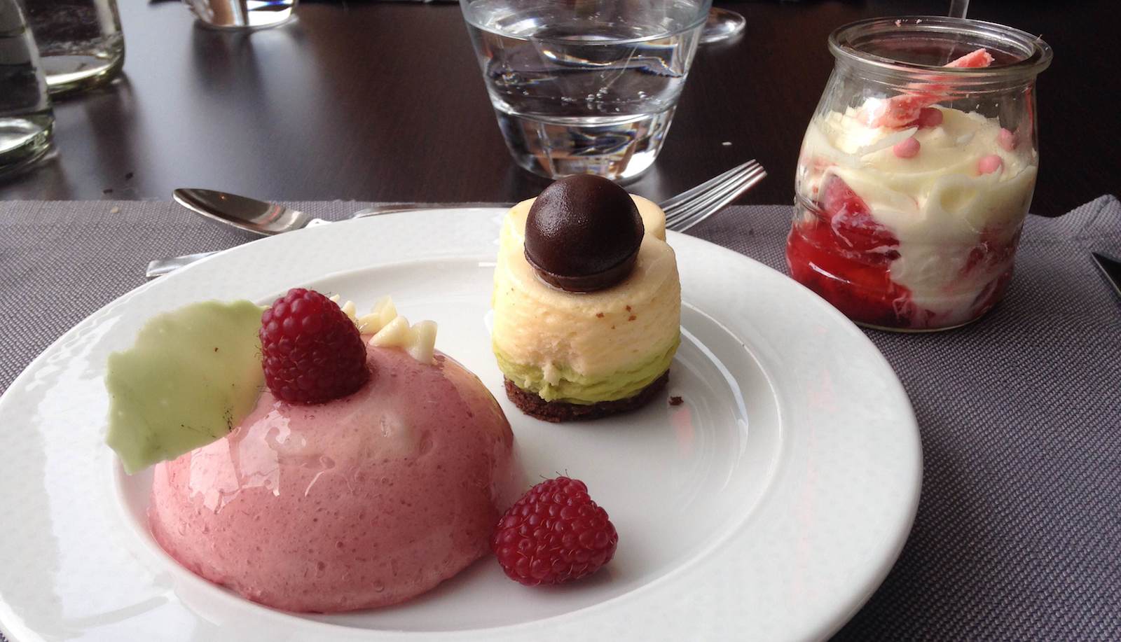 Illustration for article titled A legjobb vasárnapi ebéd a városban – Paris Budapest