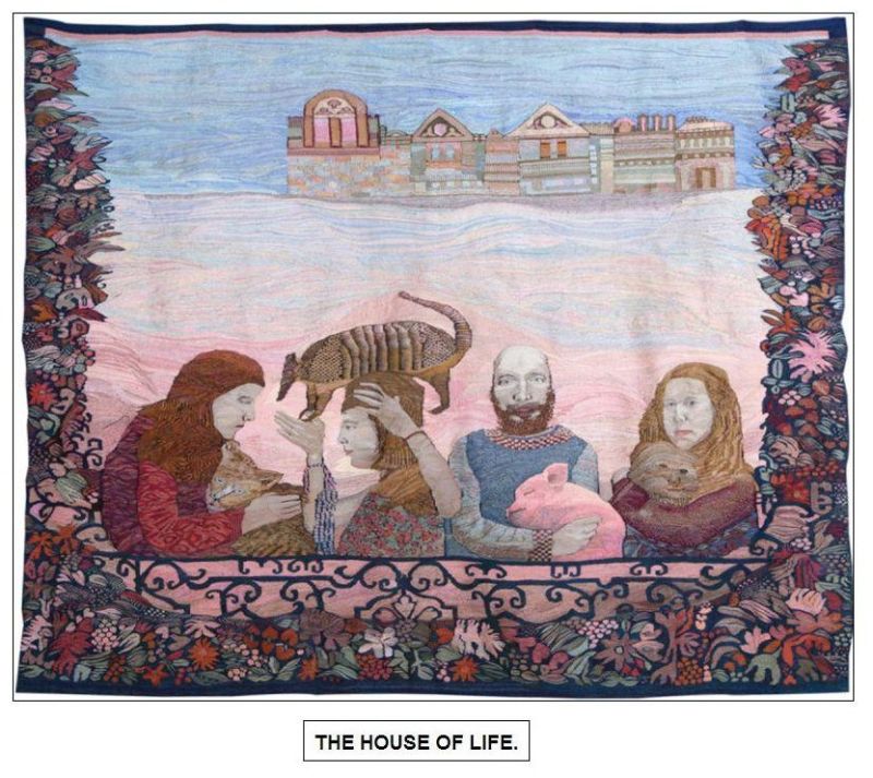 Illustration for article titled Molyok támadása a gobelin szőttesek ellen