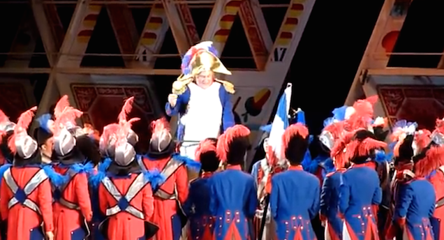 Gerard Depardieu agyonlőtt két oroszlánt és meg is ette őket vacsorára