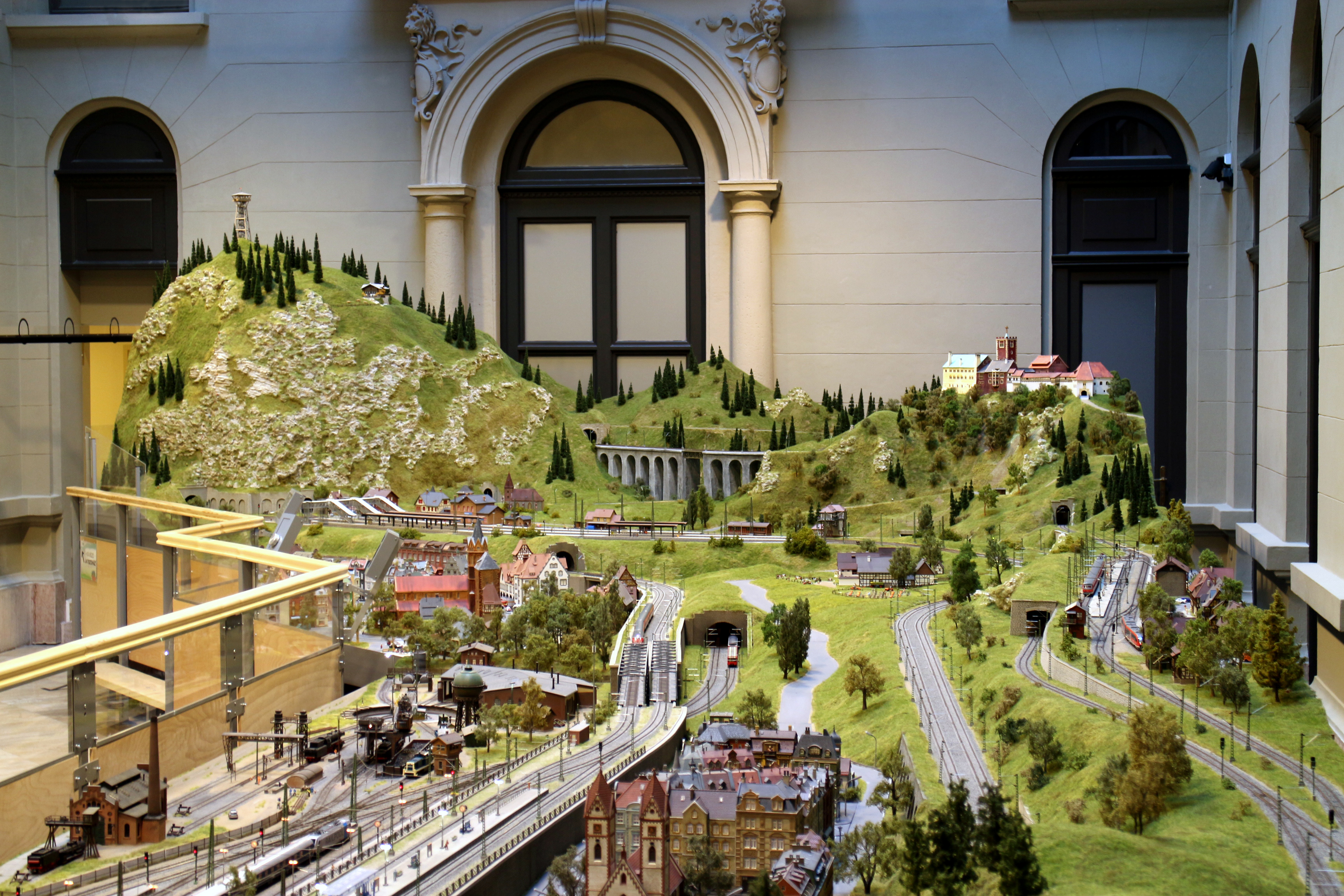 Megnéztük Budapest legmenőbb látványosságát az Andrássy úton