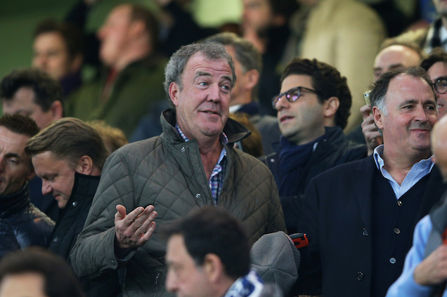 A BBC kirúgta a Jeremy Clarksont, a legnépszerűbb tévésztárját