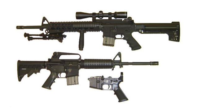 Gépkarabéllyal fegyvereznék föl a sulirendőröket