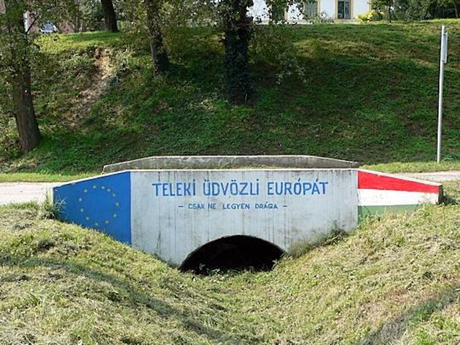 Illustration for article titled Mitől ennyire rendszerkritikus ez a kis magyar falu?