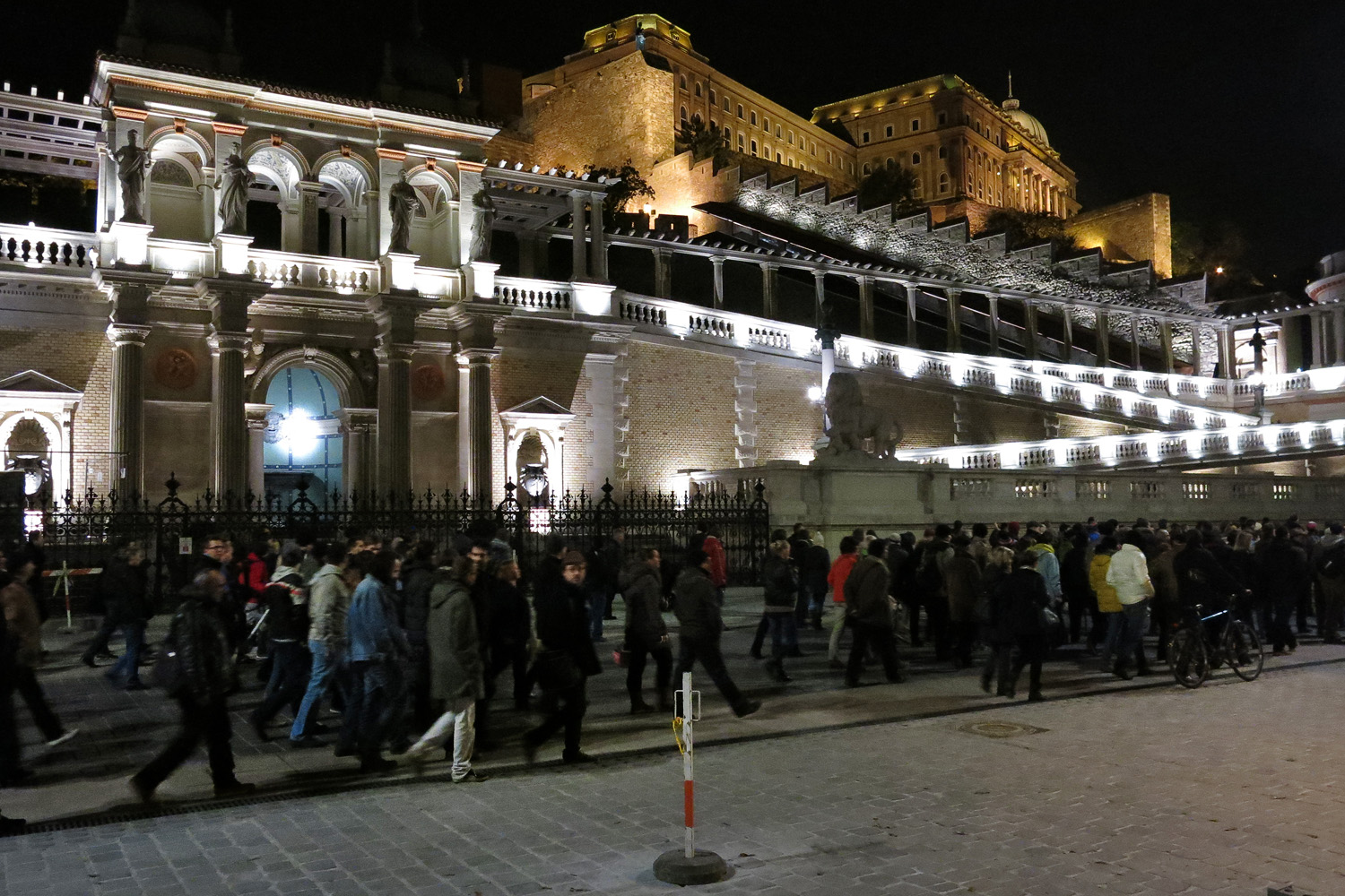 Illustration for article titled Hatalmassá dagadt a második netadóellenes tüntetés