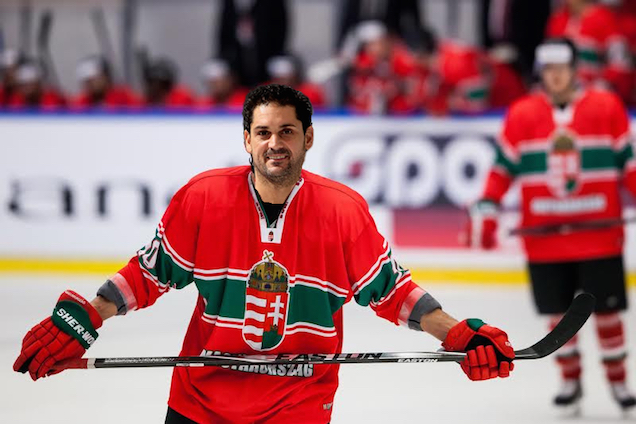 40 éves kanadaival ugrunk neki a feljutásnak a krakkói jégkorong-vb-n