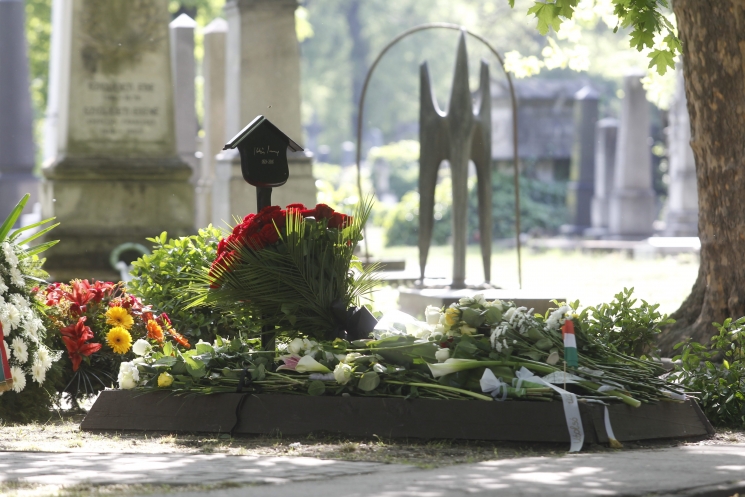 Illustration for article titled Politikonc#16