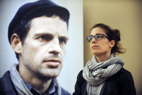 Illustration for article titled Hátraarc-Saul fia a Mai Manó Házban