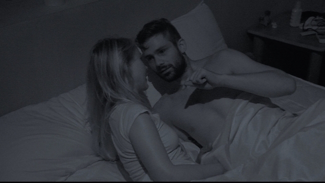 A Vodafone úgy vonja vissza TV2-s hirdetéseit, hogy azért tovább hirdet