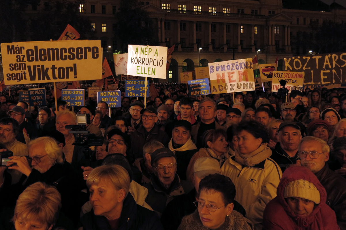 Illustration for article titled Nem a Várba fogsz költözni, hanem a börtönbe!