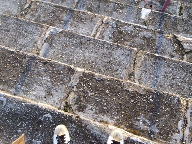 Illustration for article titled Temető, szopatás, porló beton: így vagyok néző a magyar bajnokságban