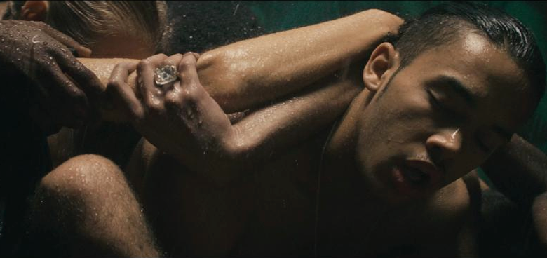 Hat új lemez, amin csak elvétve van gitár