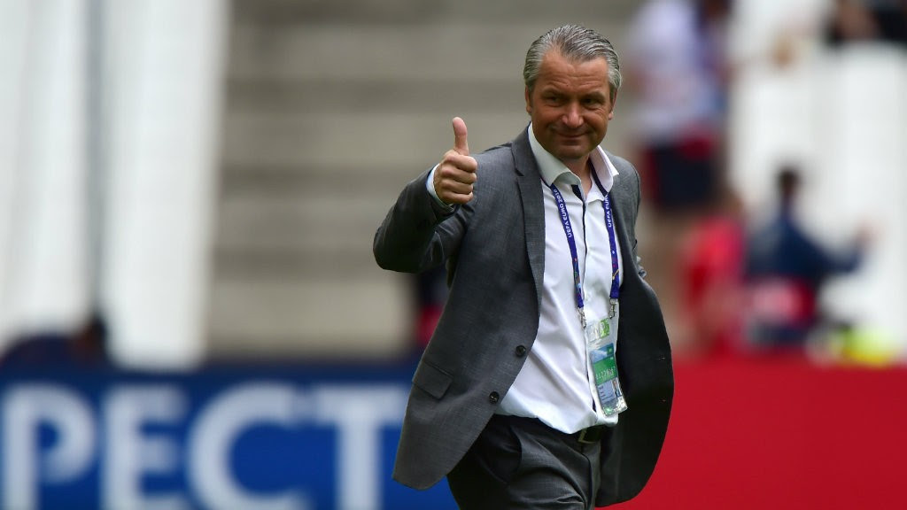 Illustration for article titled TÖRJÉTEK EL A LÁBÁT!