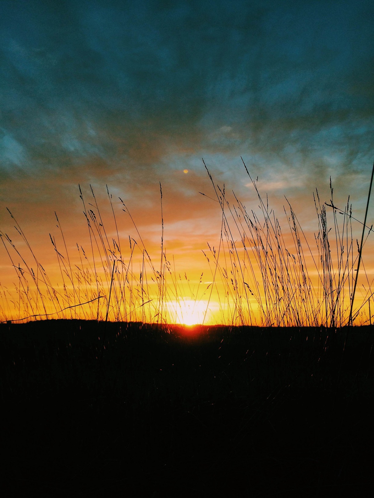 Baj az, hogy a magyarok olyan zenét hallgatnak, amilyet hallgatnak?