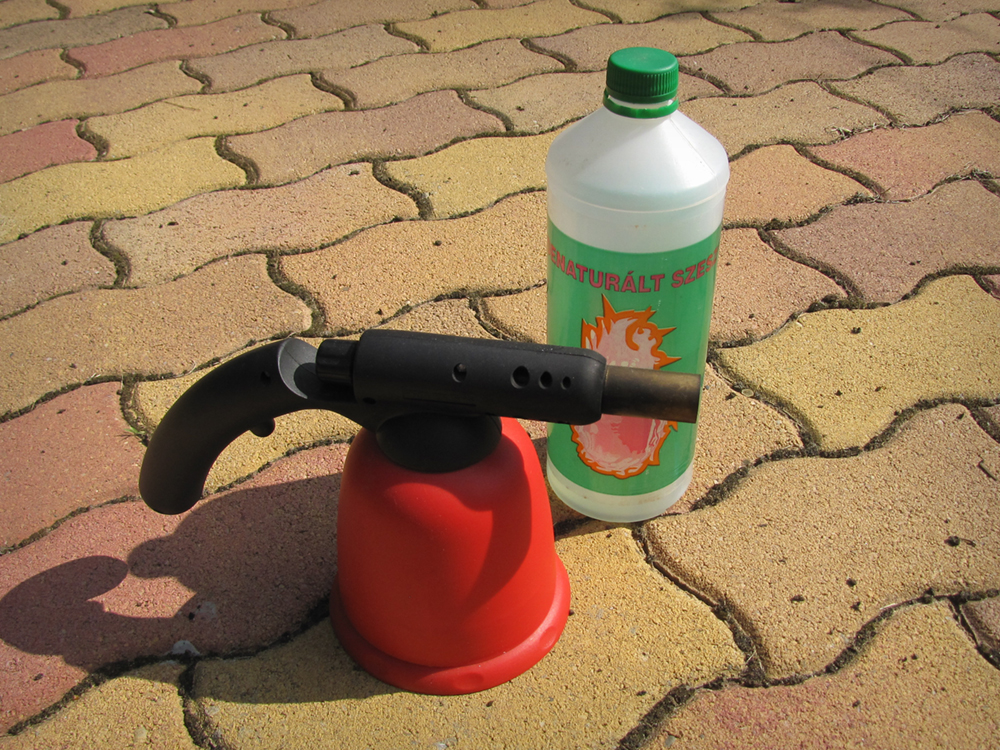 Illustration for article titled A tűzrakás ősi művészete – szalonnára fel!