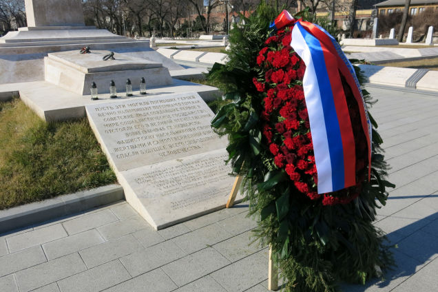 Dicsérjen meg engem a Bayer Zsolt!