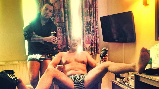 Dopeman és Kicsi Dope elhagyják az országot