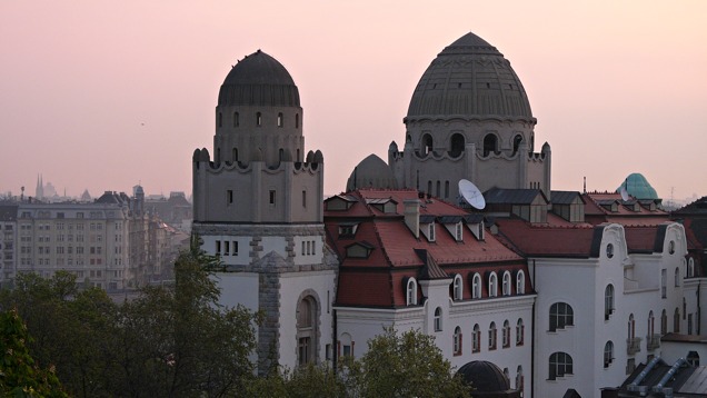 Soha nem láttam még így a Gellért fürdőt