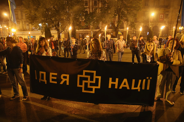 Illustration for article titled Oké, ne köntörfalazzunk – Ukrajna nyomorultabb hely lesz, mint valaha