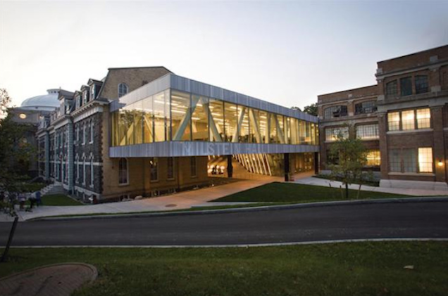 Illustration for article titled El a kezekkel a Déli pályaudvartól!