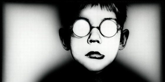 Illustration for article titled Tilos a Bakács mindenkor (Honthy és Hanna jegyzetmaraton)