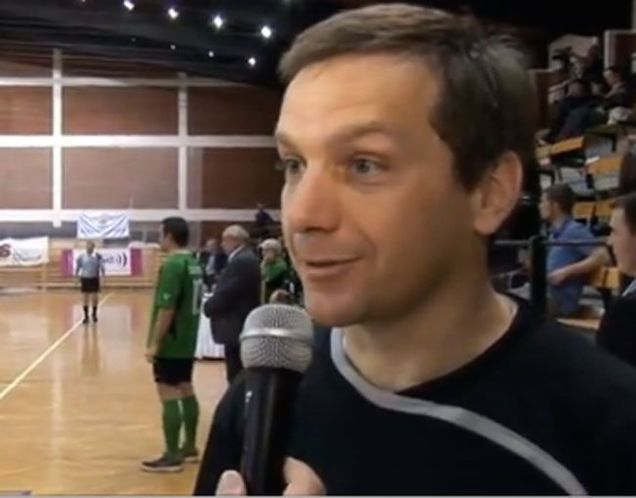 Kárpátia Vona Gáborral vagy családi foci Bajnai Gordonnal?