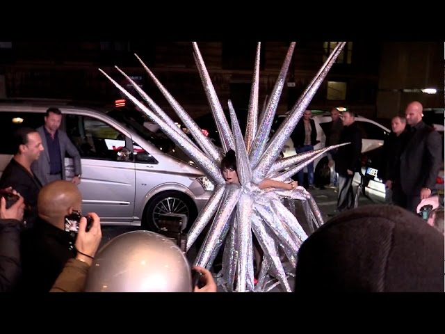 Lady Gagának már NAGYON szüksége van a figyelemre